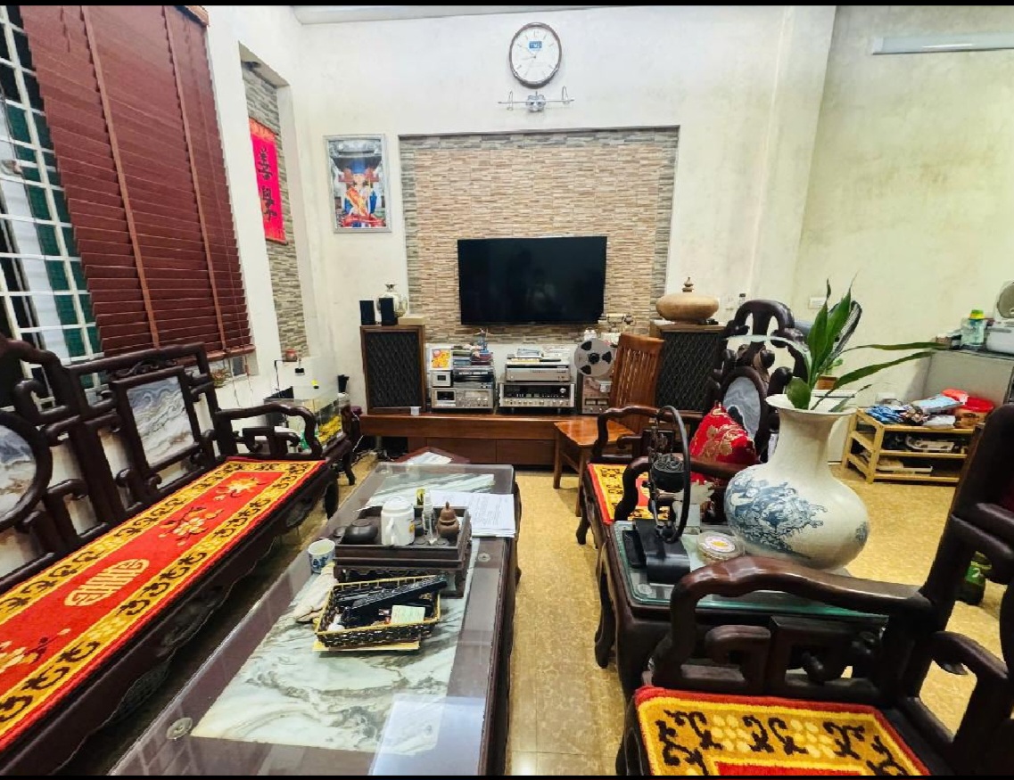 BÁN NHÀ TRUNG TÂM THANH XUÂN CĂN GÓC 3 MẶT THOÁNG.